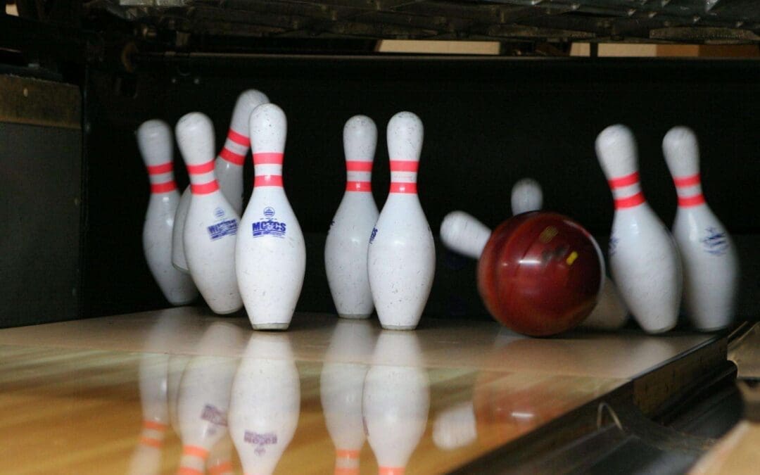 5 Sweet Bowling Moves to Bust Out During Your Next Bowling Party